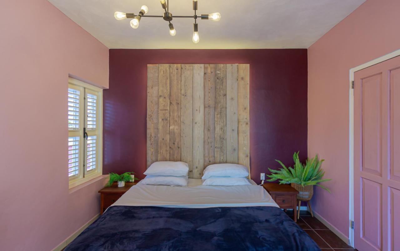 Atelier Skalo Boutique Hotel วิลเลมสตัด ภายนอก รูปภาพ